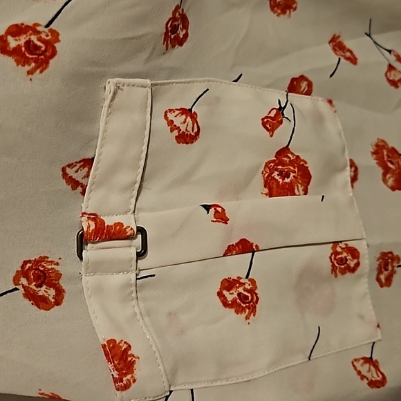 Maurices floral blouse - Picture 2 of 8